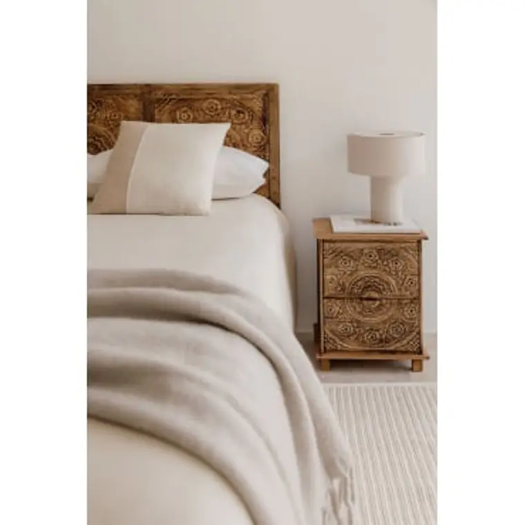 Velador Mireva 40x30 cm en madera de mango 11