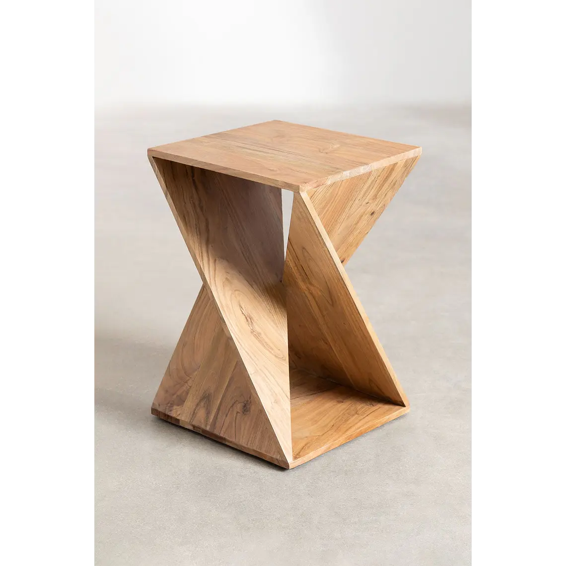 Velador Noreva 40x40 cm en madera de acacia 4