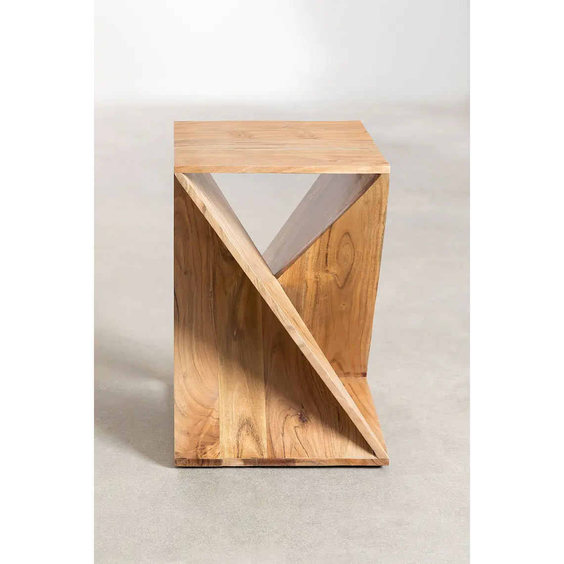 Velador Noreva 40x40 cm en madera de acacia 5