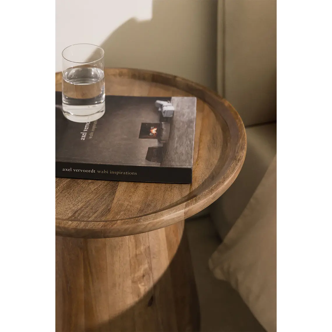 Velador Salira Ø50 cm en madera de mango 3