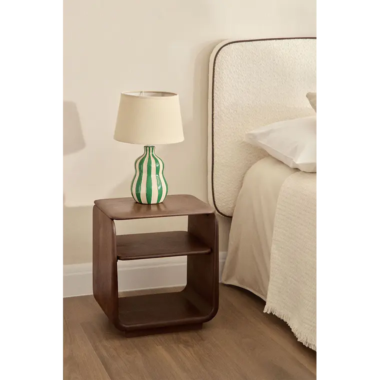 Velador Solira 40x30 cm en madera 2