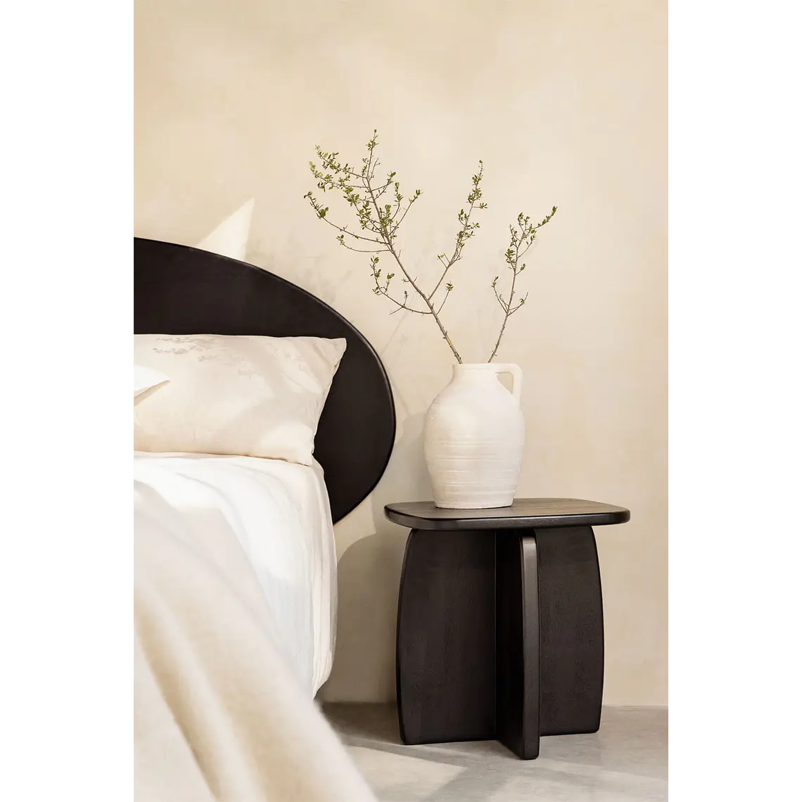 Velador Teral 45x45 cm en madera de mango 1