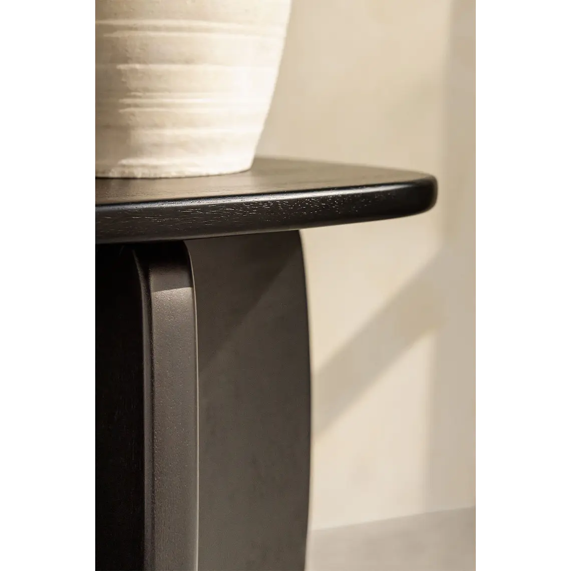 Velador Teral 45x45 cm en madera de mango 3
