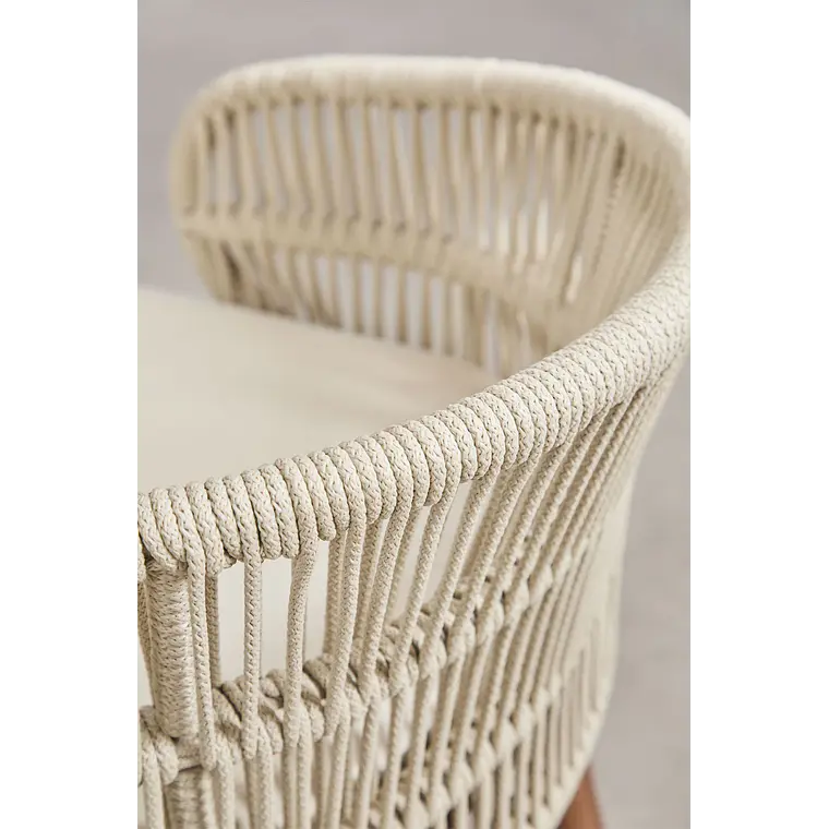 Taburete alto Raeeva en madera de acacia · Beige crema 5