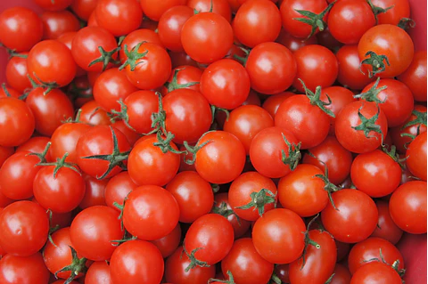 TOMATE CHERRY KG 
