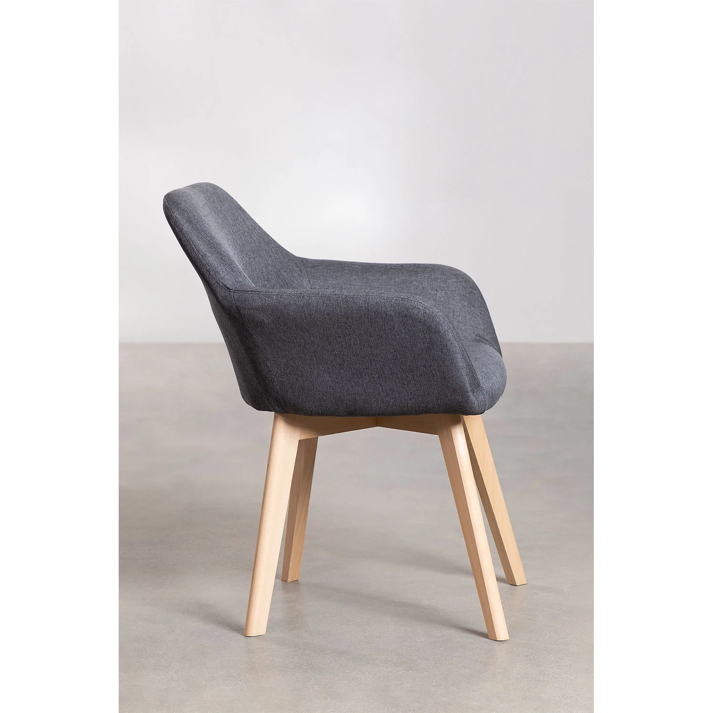 Silla de comedor con reposabrazos Ervi 9