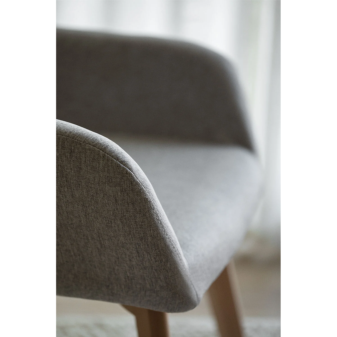 Silla de comedor con reposabrazos Ervi 17