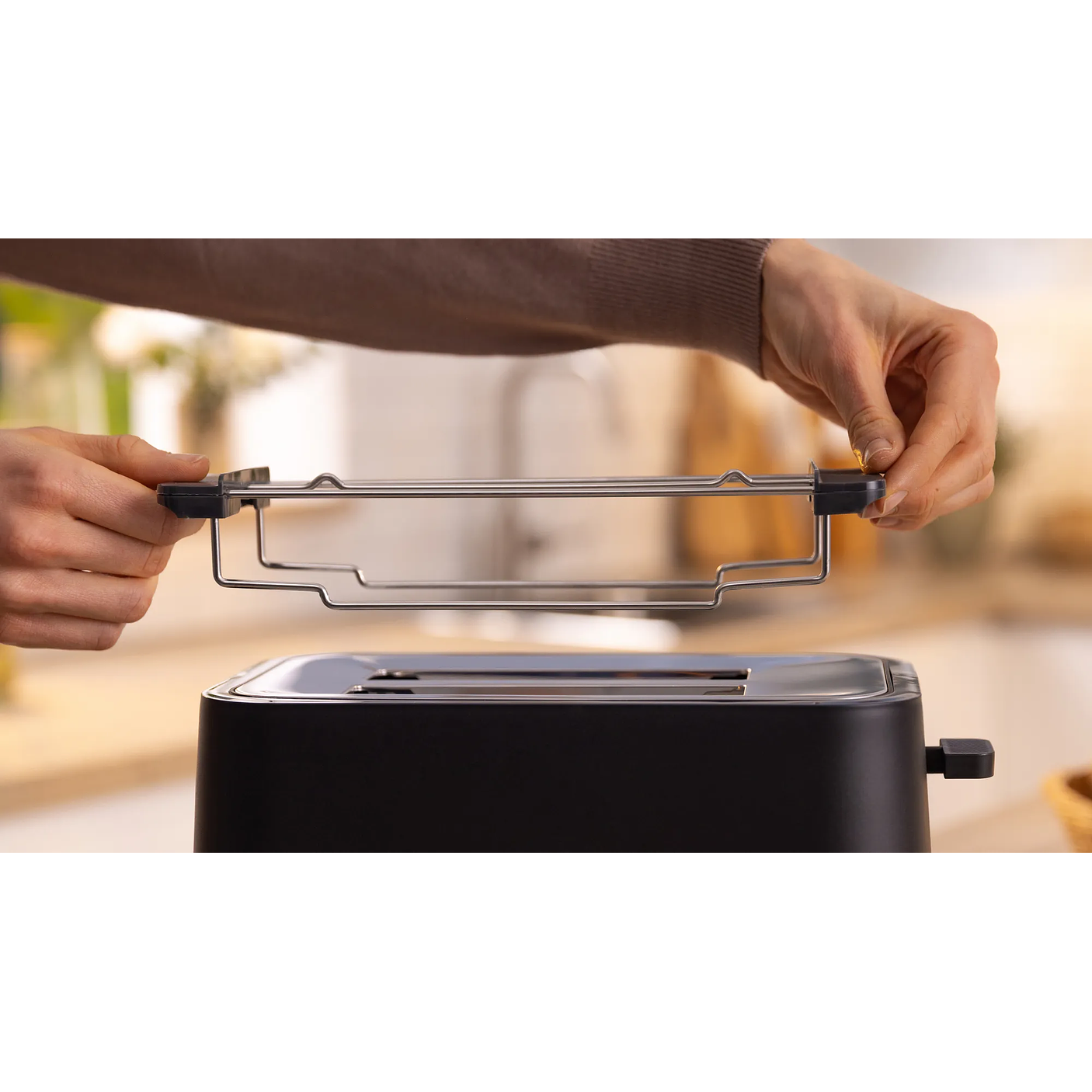 Tostador corto MyMoment Negro 1050 W  7