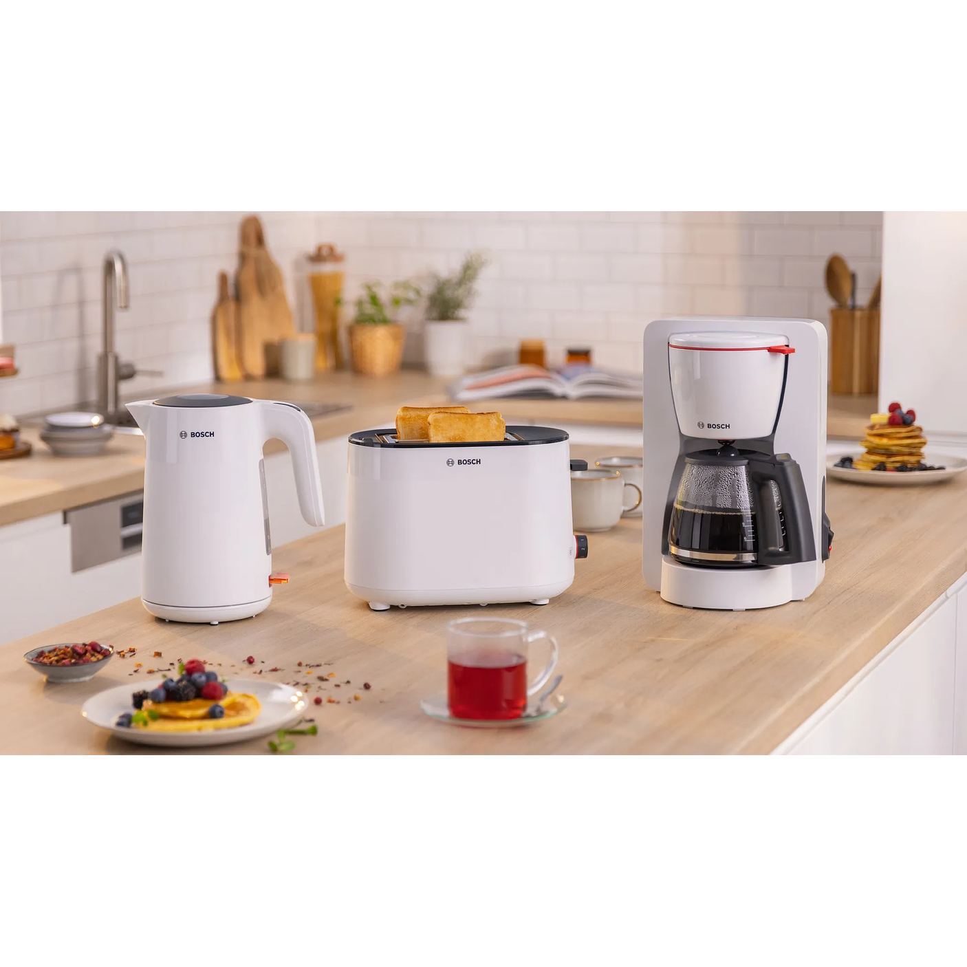 Bosch Hervidor MyMoment 1,7 L Blanco · Compacto y eficiente 5