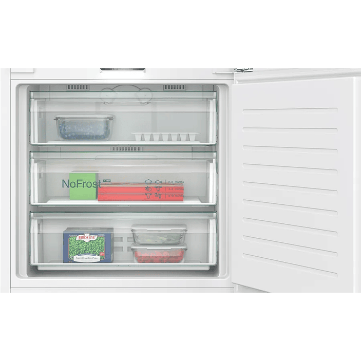 iQ500 Frigorífico combi integrable 193.5 x 70.8 cm Cierre SoftClose con puerta fija 2