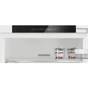 iQ300 Frigorífico combi integrable 177.2 x 54.1 cm Puerta fija