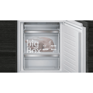 iQ500 Frigorífico combi integrable 177.2 x 55.8 cm Puerta fija