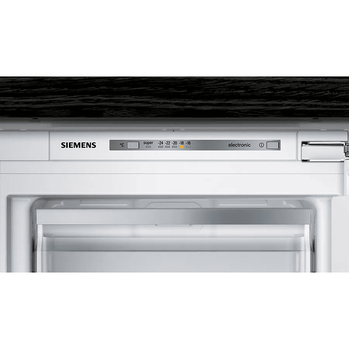 iQ300 · Congelador integrable 71,2 × 55,8 cm · Puerta fija (unidades limitadas) 3