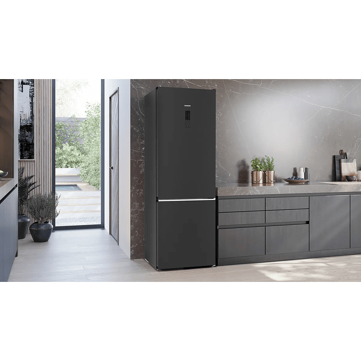 iQ500 Frigorífico combinado de libre instalación 203 x 70 cm Acero negro antihuellas, Total noFrost 3