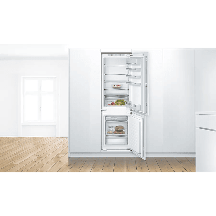 Serie 6 Frigorífico combi integrable 177.2 x 55.8 cm Puerta fija, Cajón Big Box BOSCH 2
