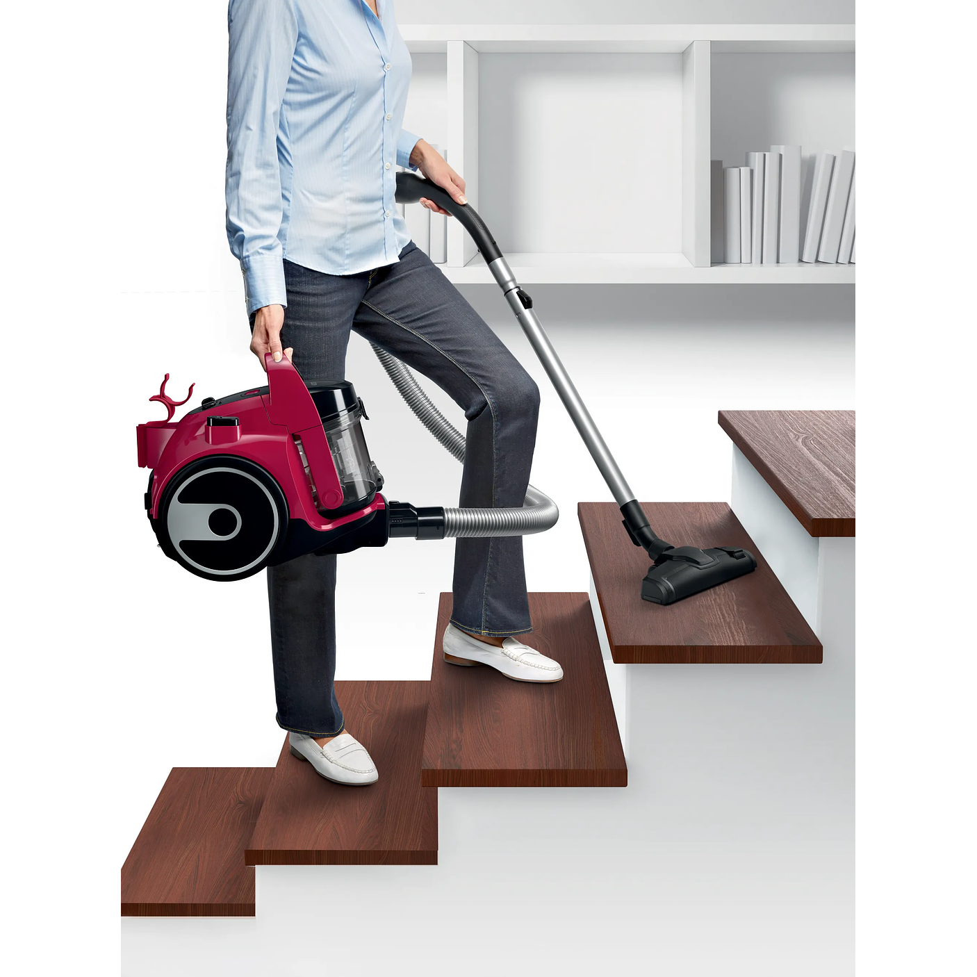 Serie 2 Aspirador sin bolsa Rojo BOSCH 4