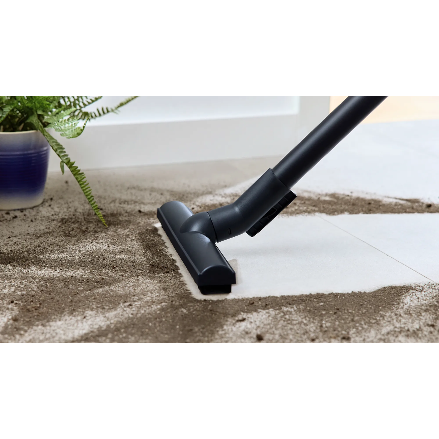 Serie 4 Aspirador con bolsa Rojo BOSCH 7