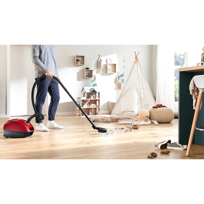 Serie 4 Aspirador con bolsa Rojo BOSCH 18