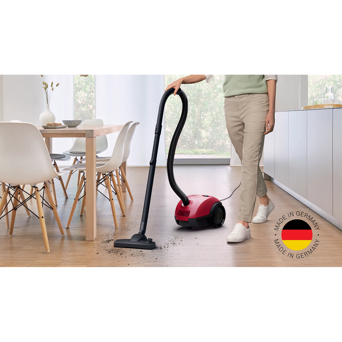 Serie 2 Aspirador con bolsa Rojo BOSCH 3