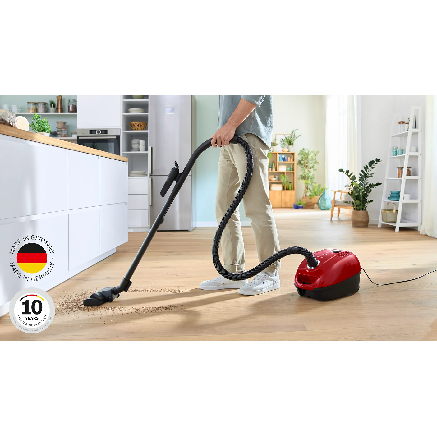 Serie 4 Aspirador con bolsa Rojo BOSCH 9