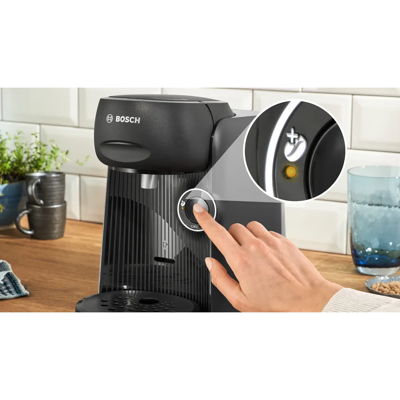 Cafetera multibebida TASSIMO FINESSE friendly Negro 4