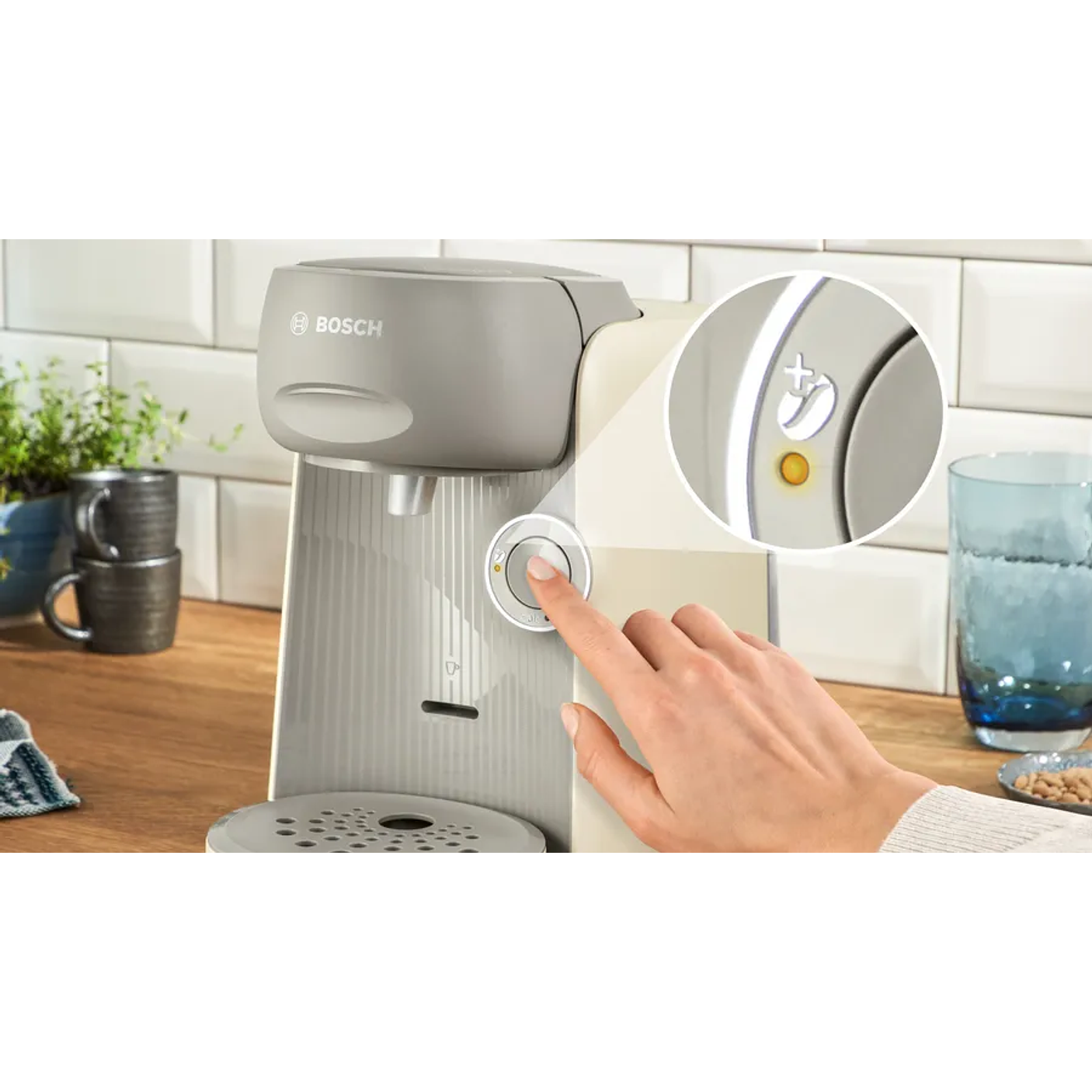 Cafetera multibebida TASSIMO FINESSE  5