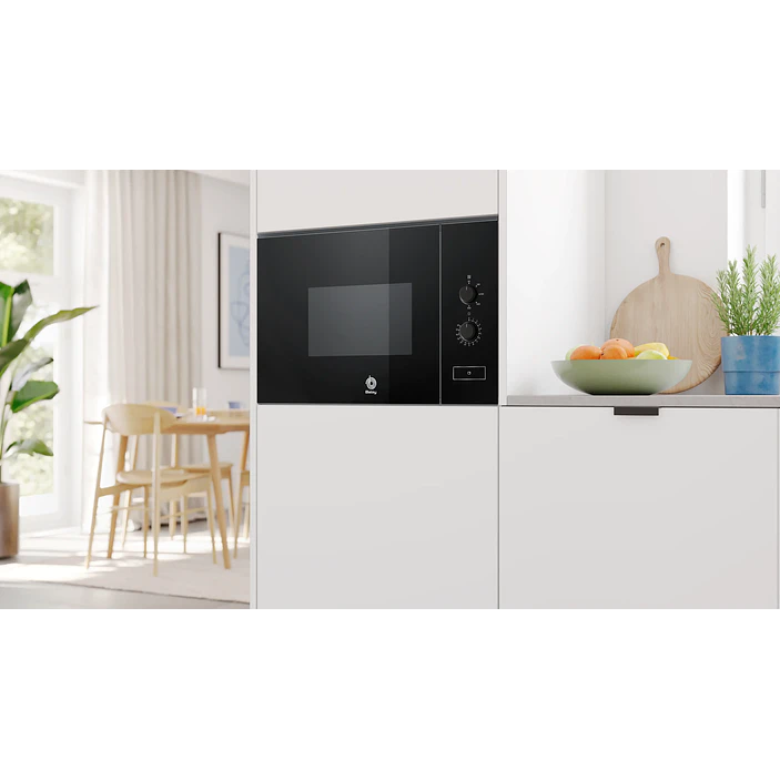 Microondas integrable BALAY · 3CP5002N3 5