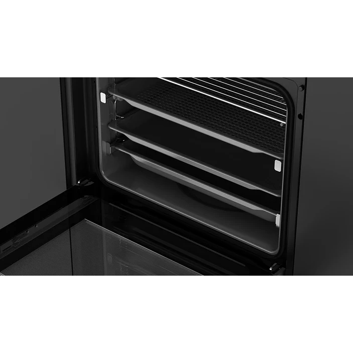 Horno pirolítico inteligente AirFry con 12 funciones de cocinado y 20 recetas - TEKA  7