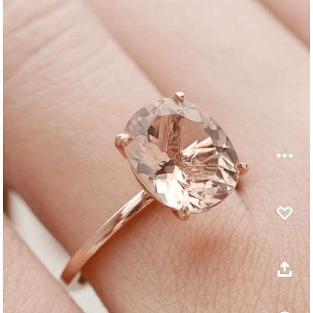 Anillo con kunzita rosa corte cojín destello en oro blanco de 14K talla 4   