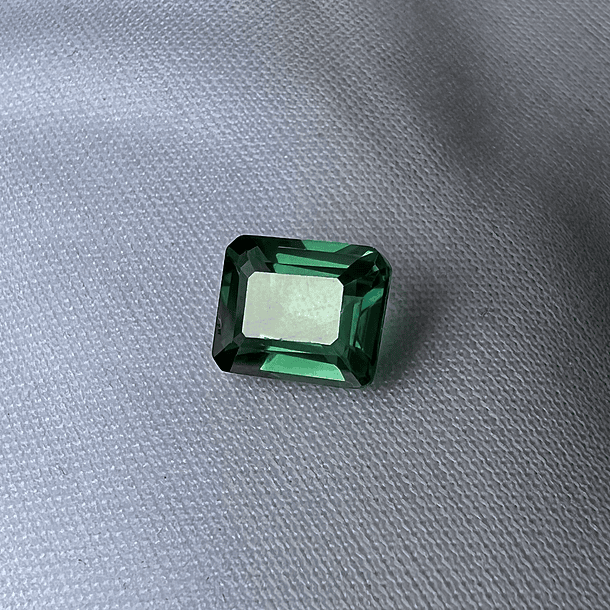 Topacio Verde-4.20ct-9.8x7.9mm 