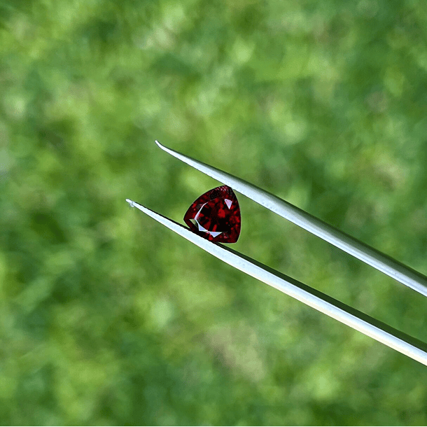 Granate Rojo-2.60ct-8x8mm 