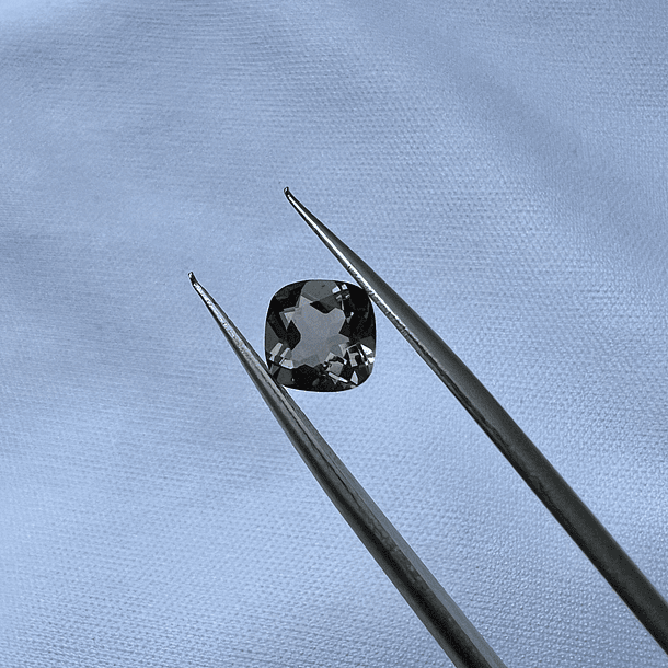 Cuarzo Ahumado-1.65ct-7.1x7mm 