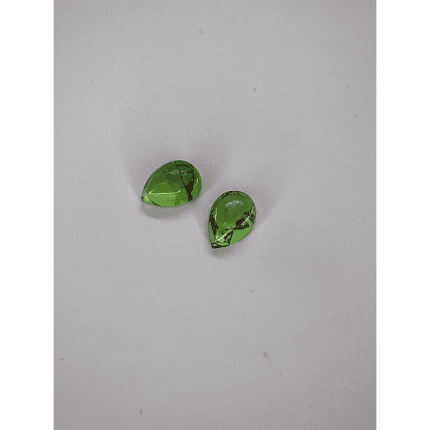 Par de turquesas verdes corte pera 
