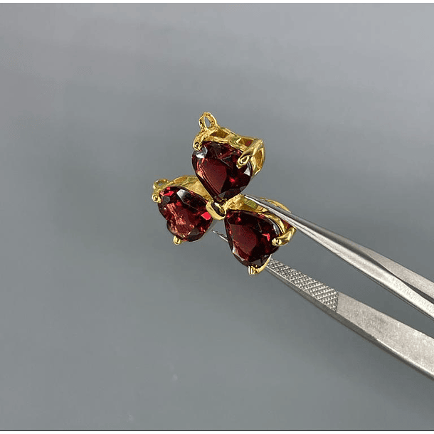 Dije con cadena con granates corazón oro amarillo de 14k Granate corazón 9.8x9.9x5mm 3.80ct 