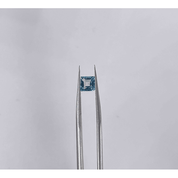 Topacio princesa 5x5mm 0.85ct 