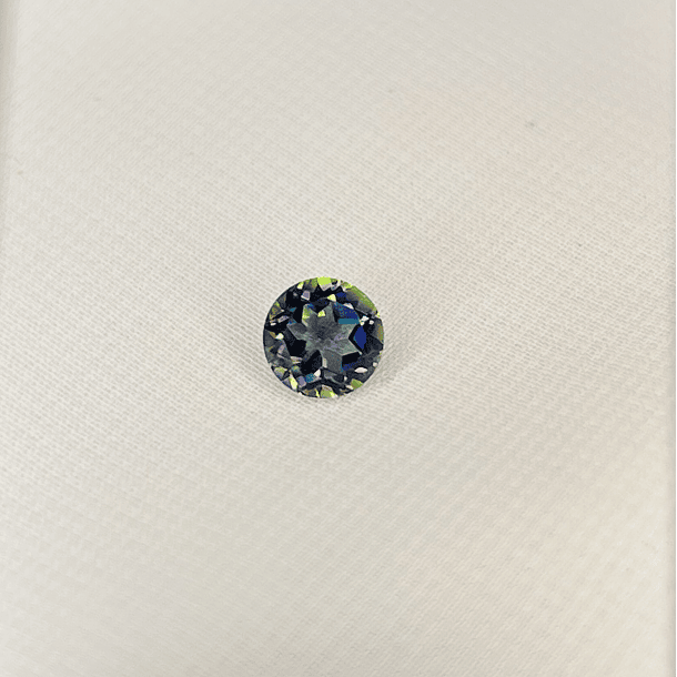 Topacio místico-1.40ct-5.8mm 