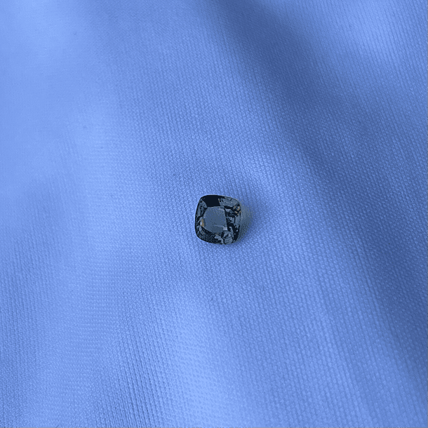 Espinela-2.25ct-7.2x7.1mm-c/cojín-AAA+ 