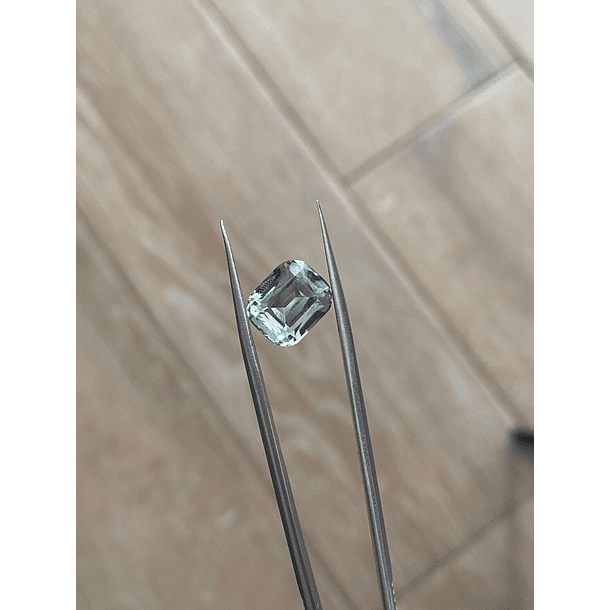 Amatista verde-4.5ct-10.7x9.1mm 