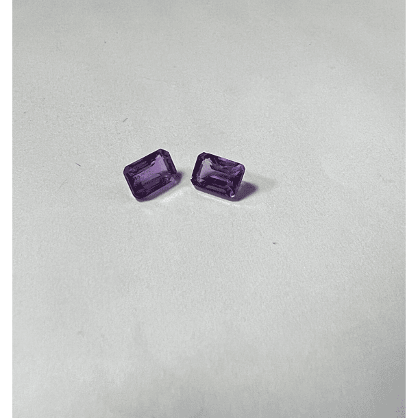 Par de Amatista-0.65ct-5.8x4mm 
