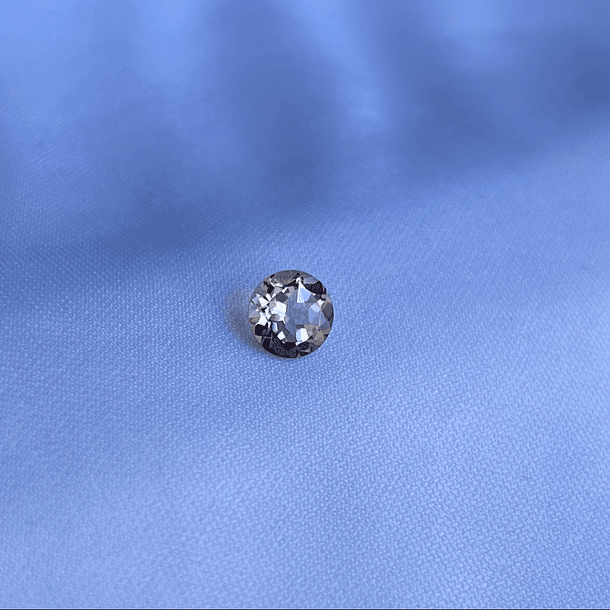 Ametrino-1.35ct-6.9x6.9mm 