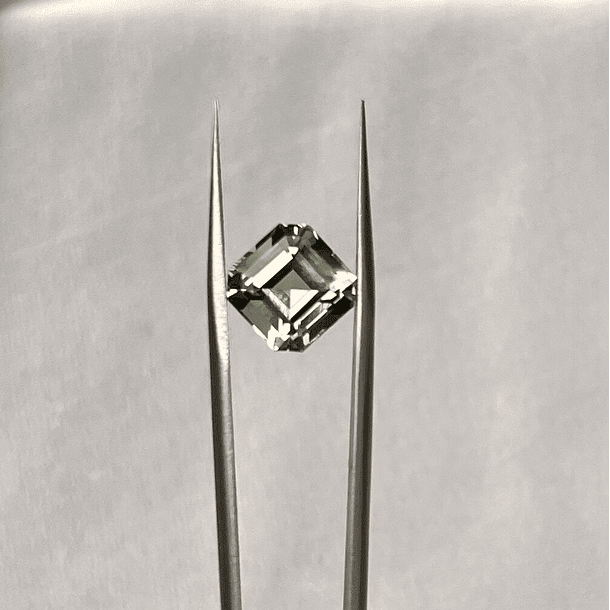 Amatista Verde-5.15ct-9.9x9.9mm-c/asscher-AAAA 
