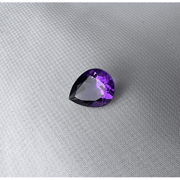 Amatista-5.30ct-13.8x9.8mm-c/pera-AAA 