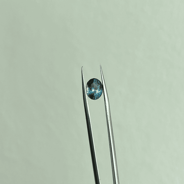 Topacio London Blue-1.65ct-8x6mm 