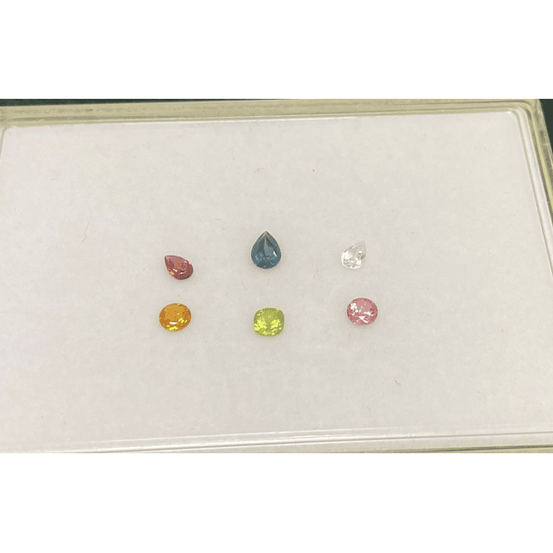 SET COLORIDO- Topacio blanco, Topacio London blue, Granate Rojo, Turmalina, Peridoto, Citrino 