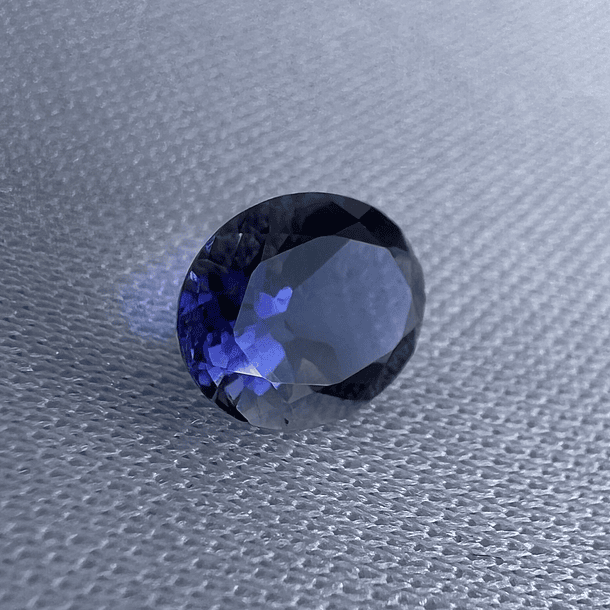 Iolita-1.60ct-8.9x6.9mm 