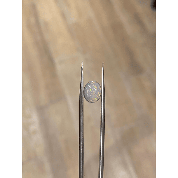 Opalo Blanco-1.50ct-10.1x8mm 