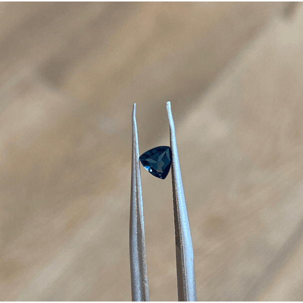 Topacio London Blue-0.20ct-4mm  