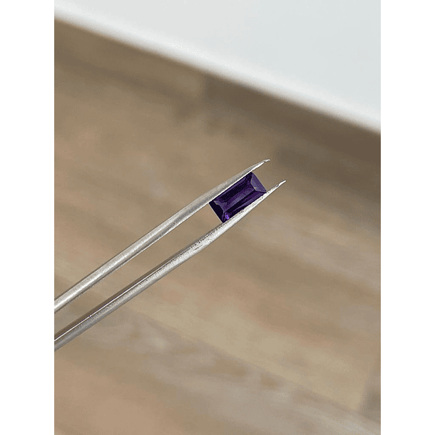 Amatista-c/baguette-8.8x4mm-0.90ct  