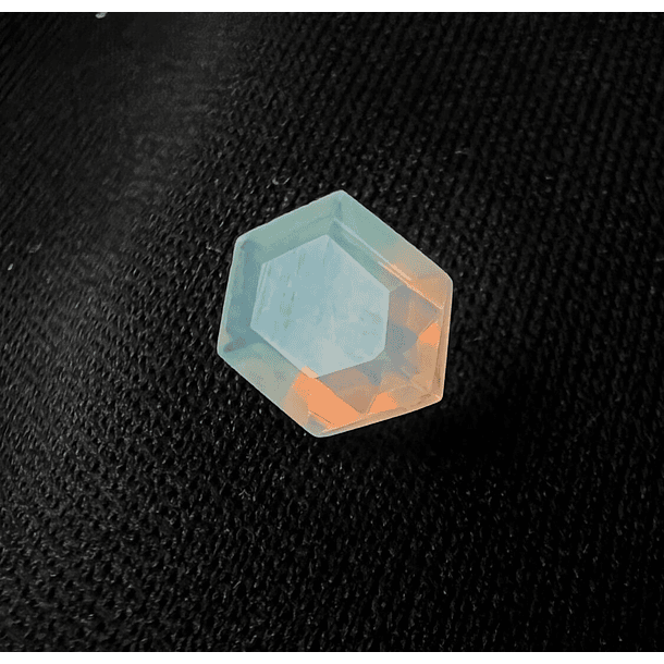 Ópalo Etíope-0.65ct-8x5.9mm 