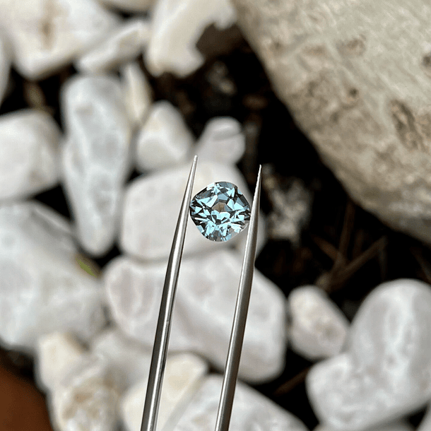 Topacio Suizo-2.80ct-7.7x7.6mm 